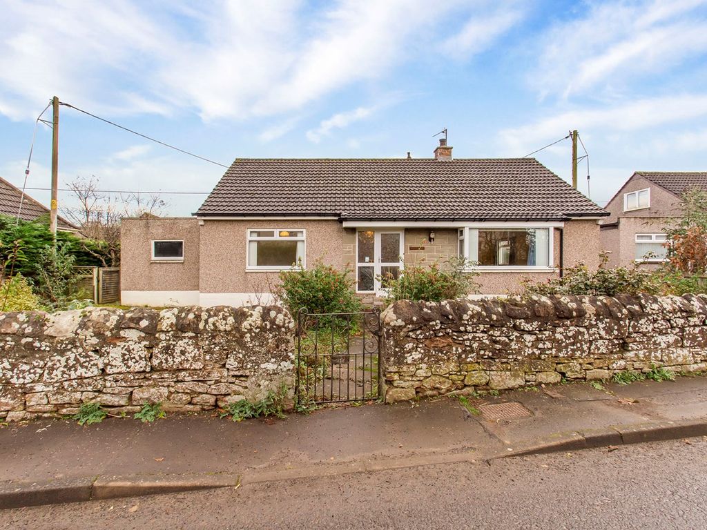 2 bed bungalow for sale in Cairnie Road, Glencarse, Perth PH2, £190,000