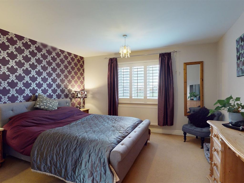 4 bed town house for sale in St. Bartholomews, Monkston, Milton Keynes MK10, £465,000