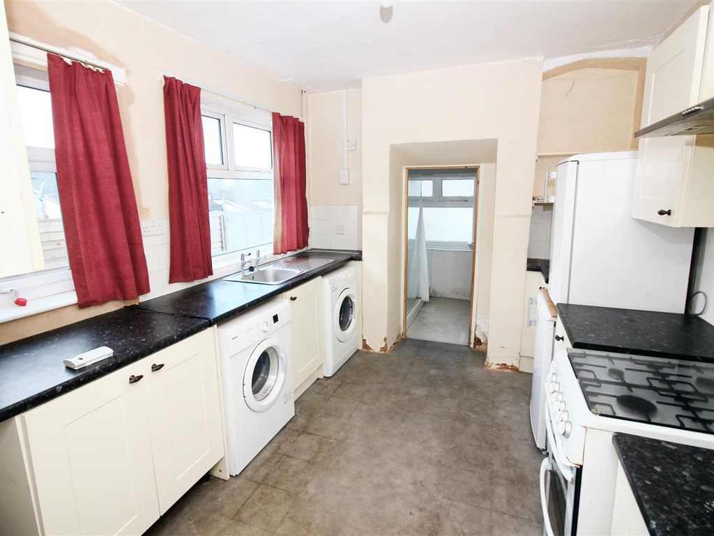 3 bed semi-detached house for sale in Brookhill Street, Stapleford, Nottingham NG9, £165,000