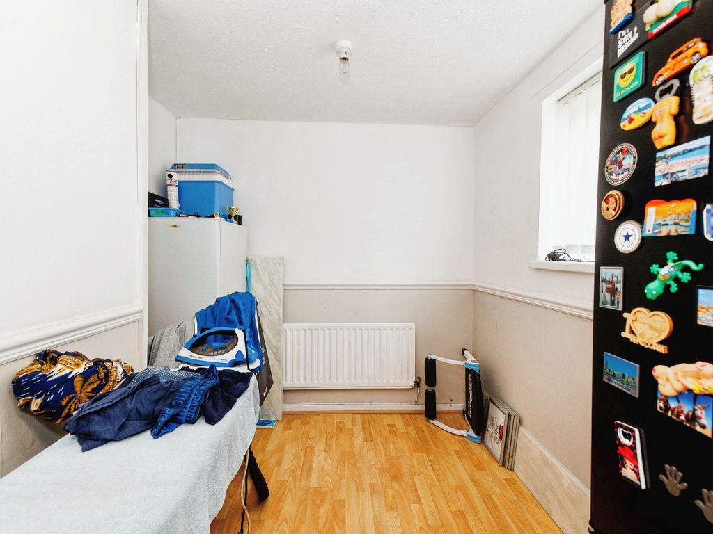 1 bed flat for sale in Ravensworth Terrace, South Shields NE33, £80,000