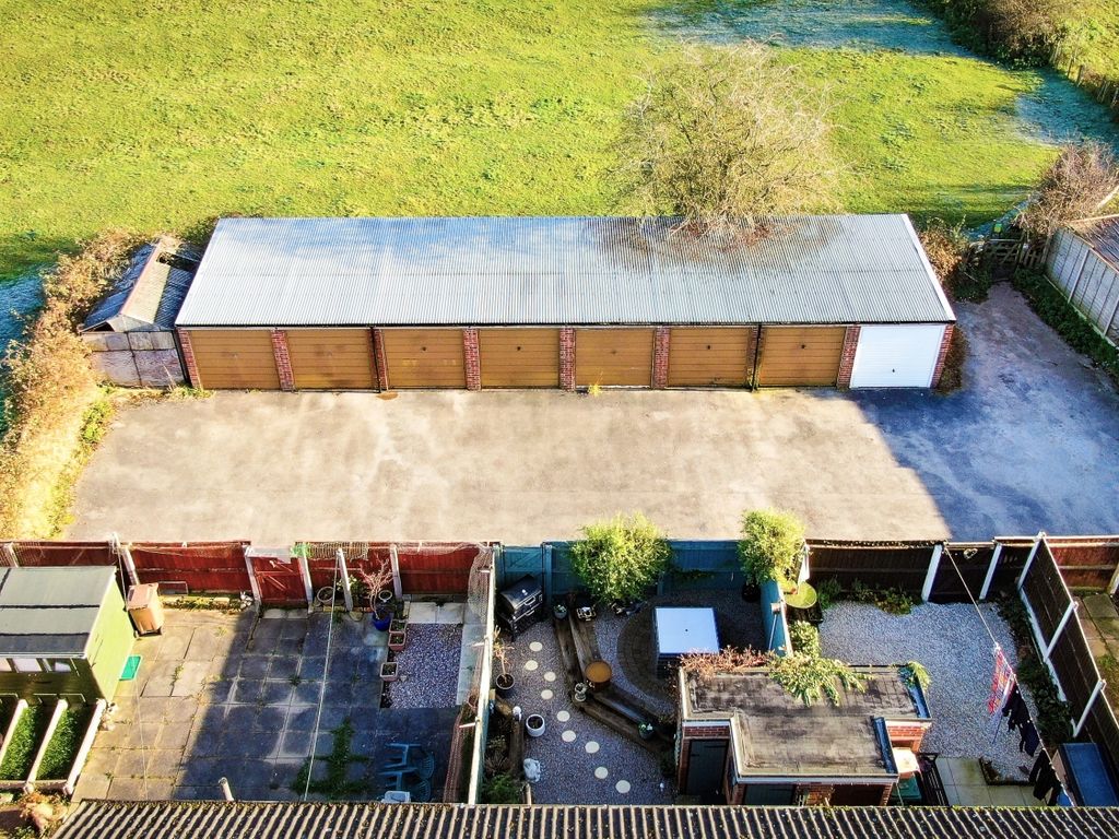 3 bed terraced house for sale in Burton Road, Coton-In-The-Elms, Swadlincote, Derbyshire DE12, £220,000