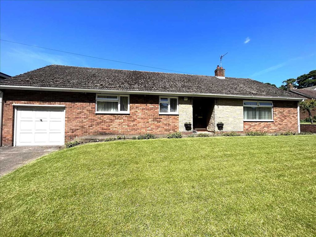 3 bed bungalow for sale in Carr Lane, Bonby, Brigg DN20, £295,000