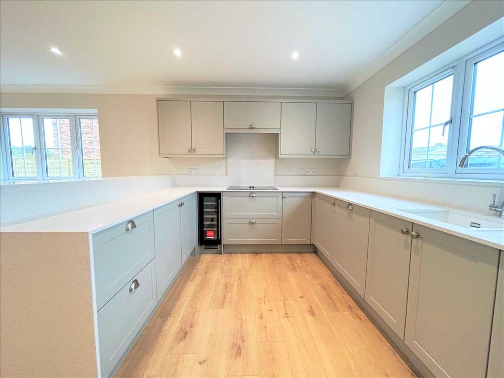 5 bed detached house for sale in Barnetby Lane, (Plot 3), Elsham DN20, £625,000