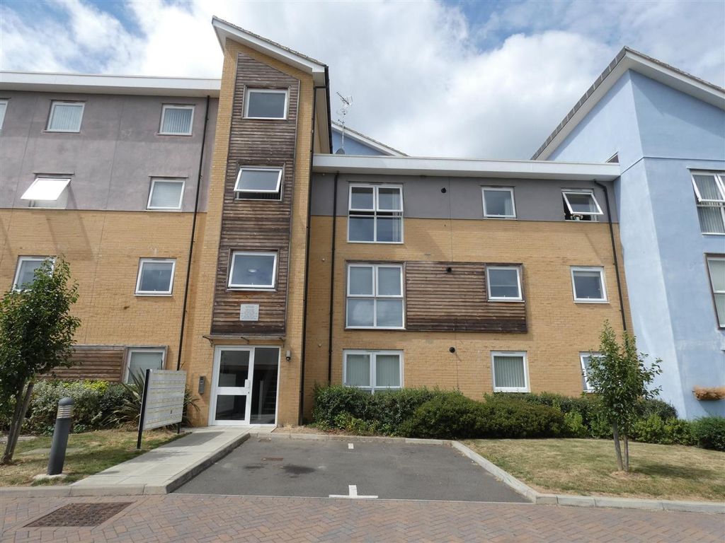 1 bed flat to rent in Olympia Way, Whitstable CT5, £850 pcm