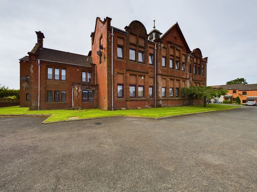 2 bed flat for sale in 30 Redhouse Court, Blackburn EH47, £88,000