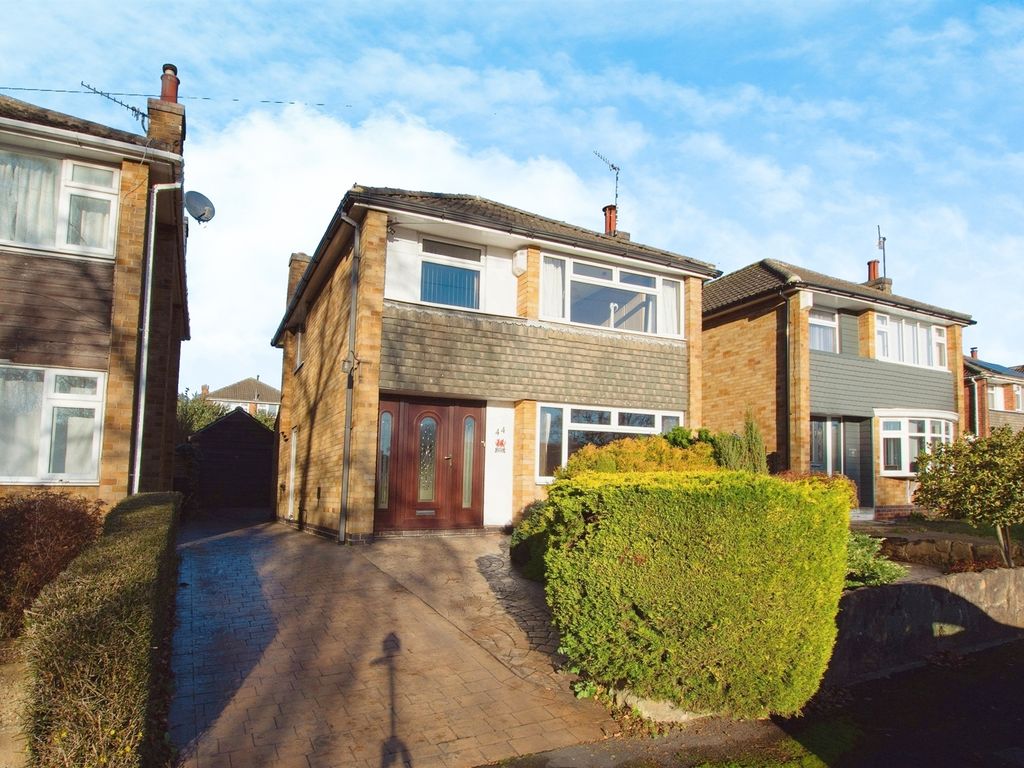 3 bed detached house for sale in Abbotsbury Close, Rise Park, Nottingham NG5, £260,000