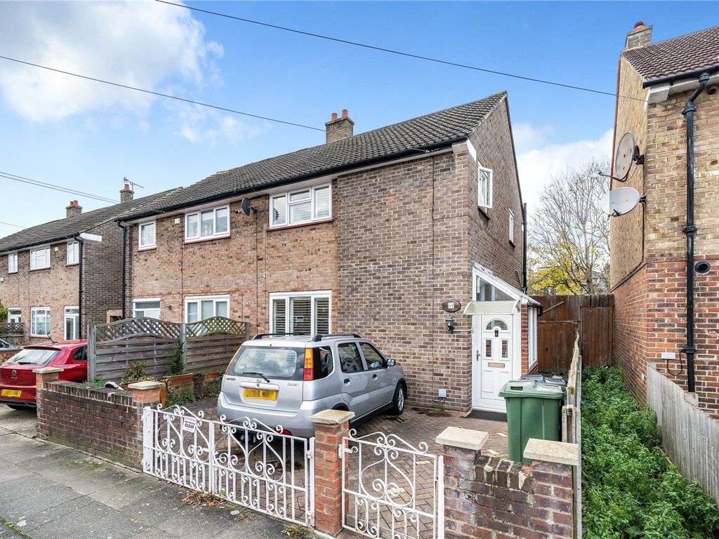 3 bed semi-detached house for sale in Fermor Road, London SE23, £550,000