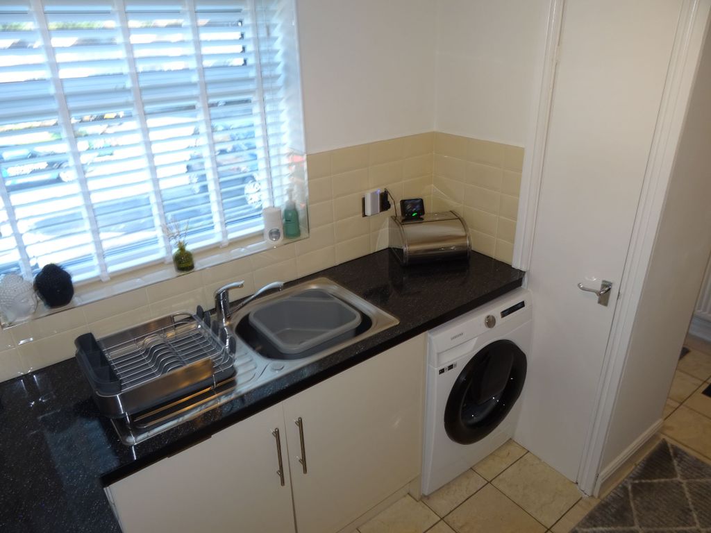 1 bed terraced house to rent in Lauriston Park, Cardiff CF5, £895 pcm