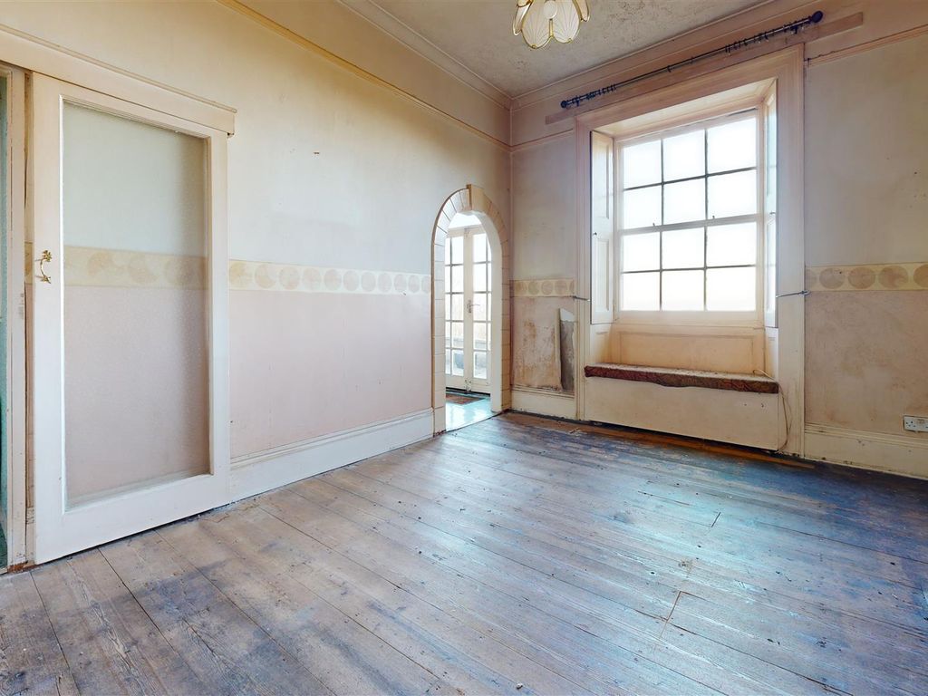 2 bed flat for sale in Old Hill, Portland DT5, £160,000