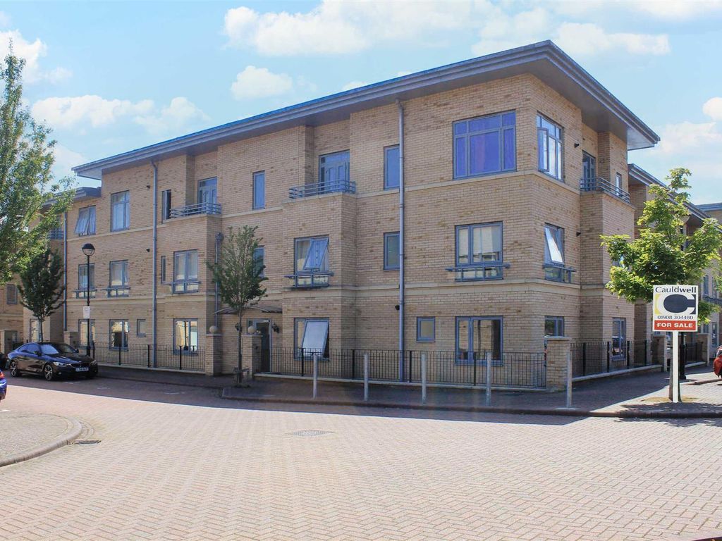1 bed flat to rent in Robinson Street, Bletchley, Milton Keynes MK3, £950 pcm
