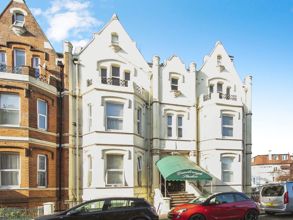 1 bed flat for sale in Durley Gardens, Bournemouth BH2, £125,000