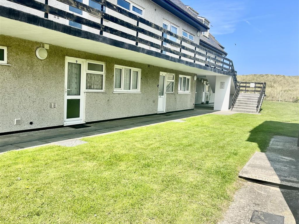 2 bed flat for sale in Atlantic Bay, St. Pirans Road, Perranporth TR6, £265,000