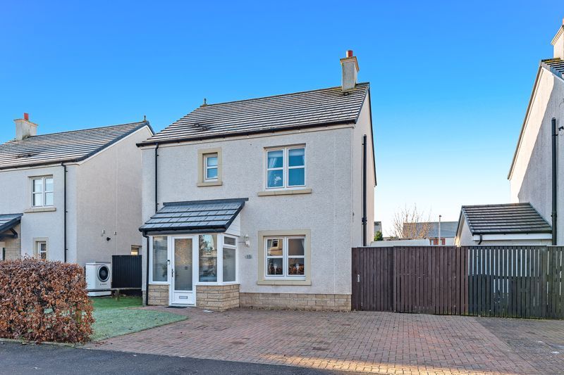 3 bed property for sale in 15 Cumbrae Drive, Doonfoot, Ayr KA7, £280,000