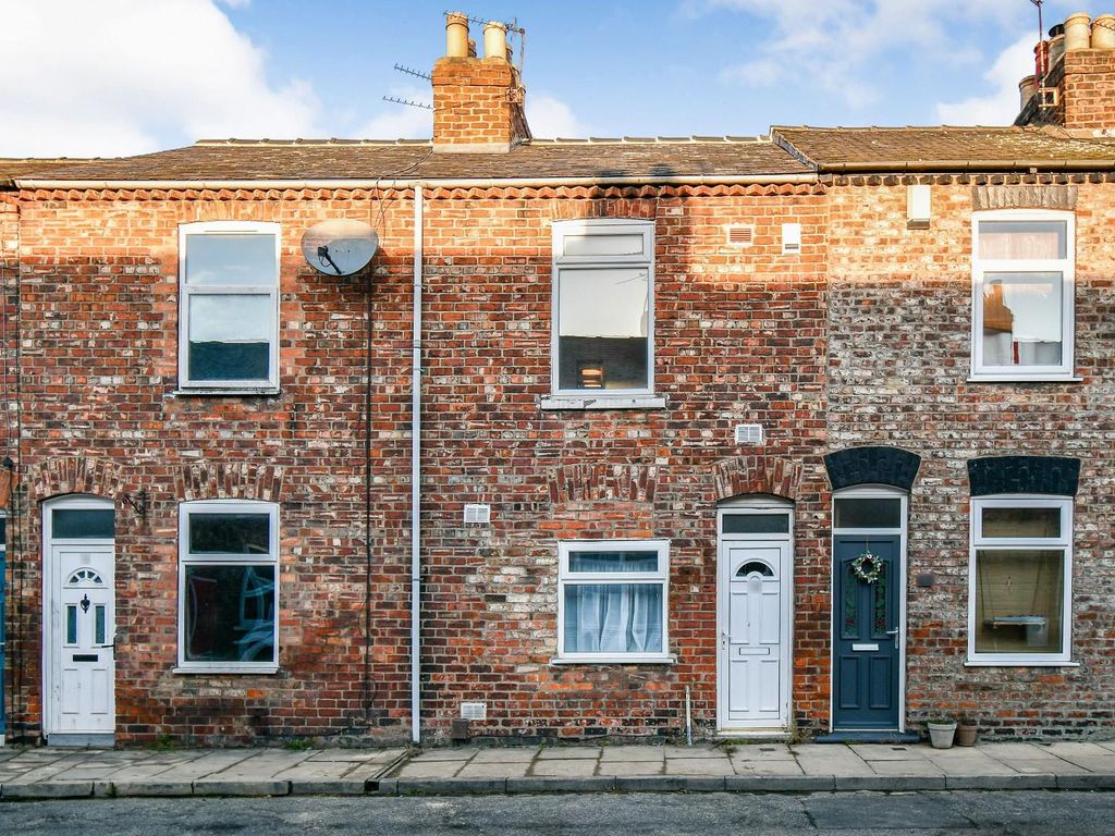 2 bed terraced house for sale in Nelson Street, York YO31, £220,000