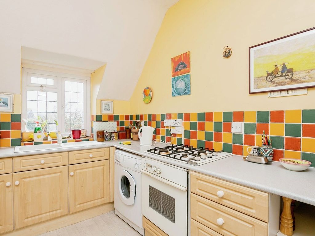 3 bed flat for sale in Clavering Walk, Bexhill-On-Sea TN39, £590,000