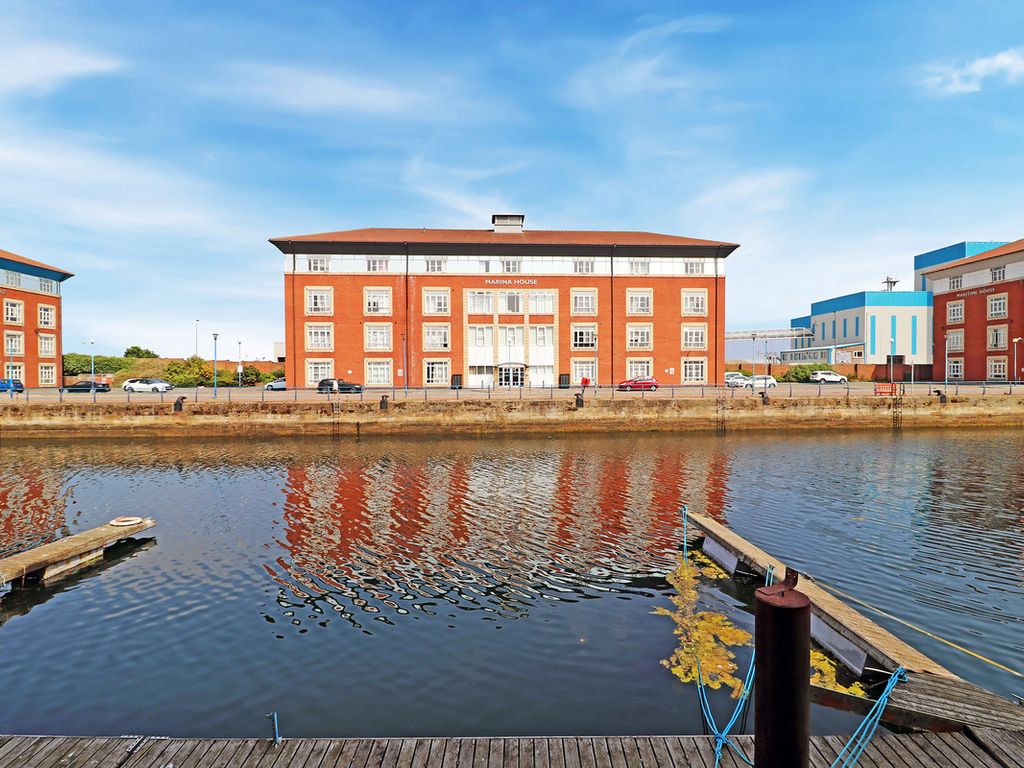 1 bed flat for sale in Harbour Walk, Hartlepool TS24, £40,000