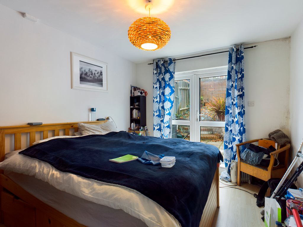 2 bed flat to rent in Flat B 81 Byne Road, Sydenham, London SE26, £1,700 pcm