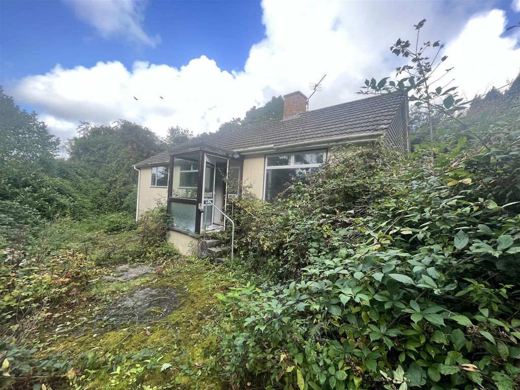 2 bed detached house for sale in Silverwell, Blackwater, Truro TR4, £250,000
