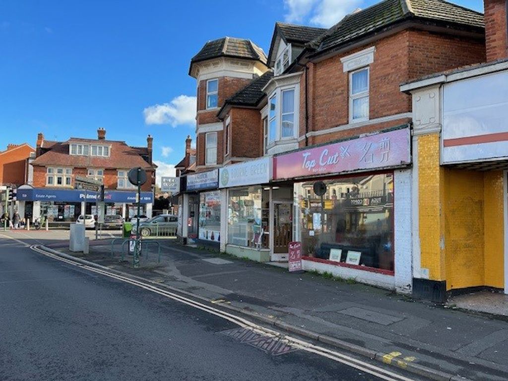 Retail premises to let in Christchurch Road, Bournemouth BH7, £6,500 pa