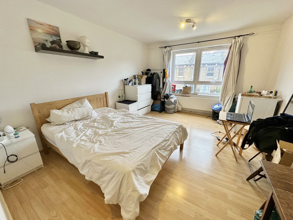3 bed terraced house for sale in Burchell Road, London SE15, £450,000