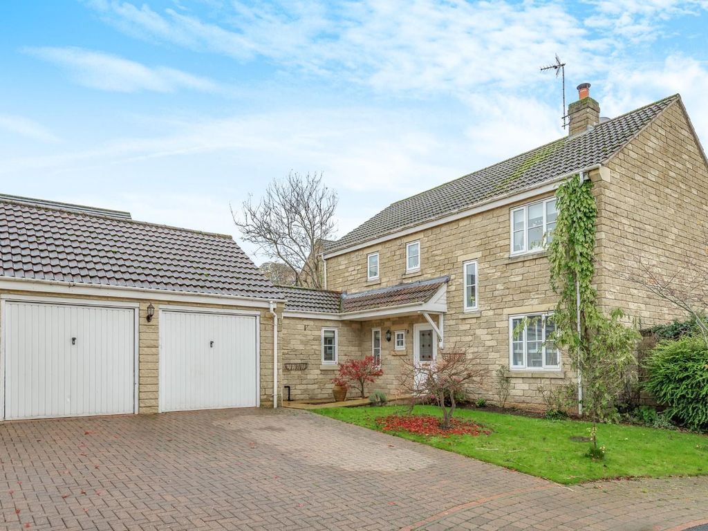 4 bed detached house for sale in St. Andrews Gate, Kirkby Malzeard, Ripon HG4, £539,950
