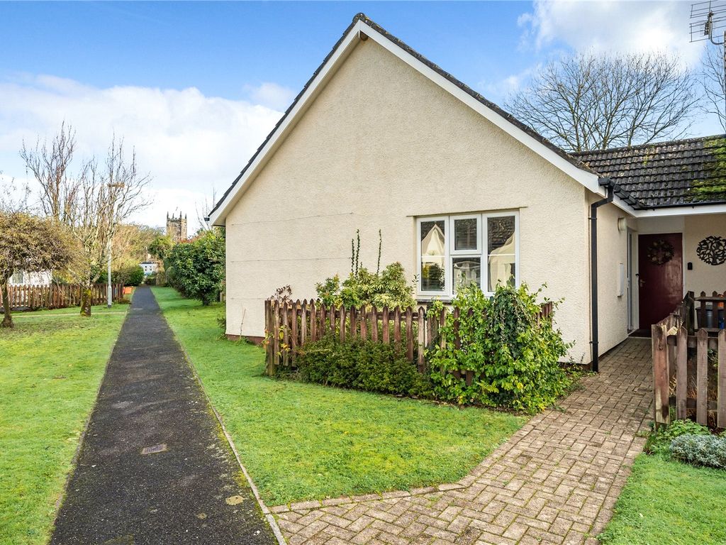 2 bed bungalow for sale in Glebe Parc, St. Tudy, Bodmin, Cornwall PL30, £295,000
