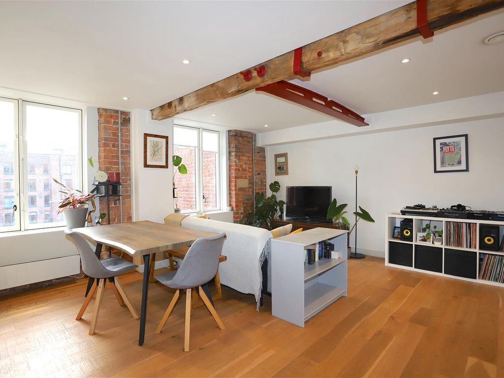 1 bed flat for sale in Murrays Mills, Ancoats M4, £255,000