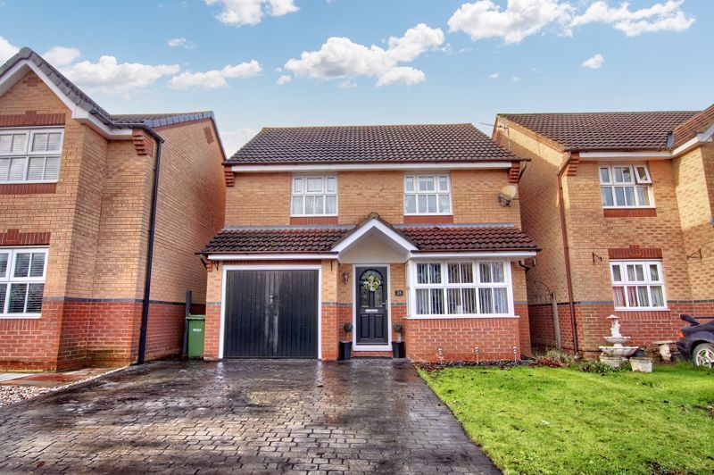 3 bed detached house for sale in Langleeford Way, Ingleby Barwick, Stockton-On-Tees TS17, £239,995