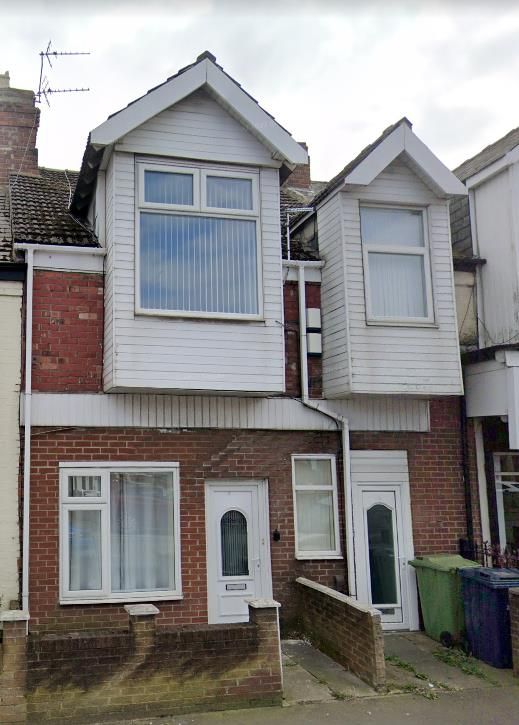1 bed flat for sale in Whitehall Terrace, Sunderland SR4, £65,000