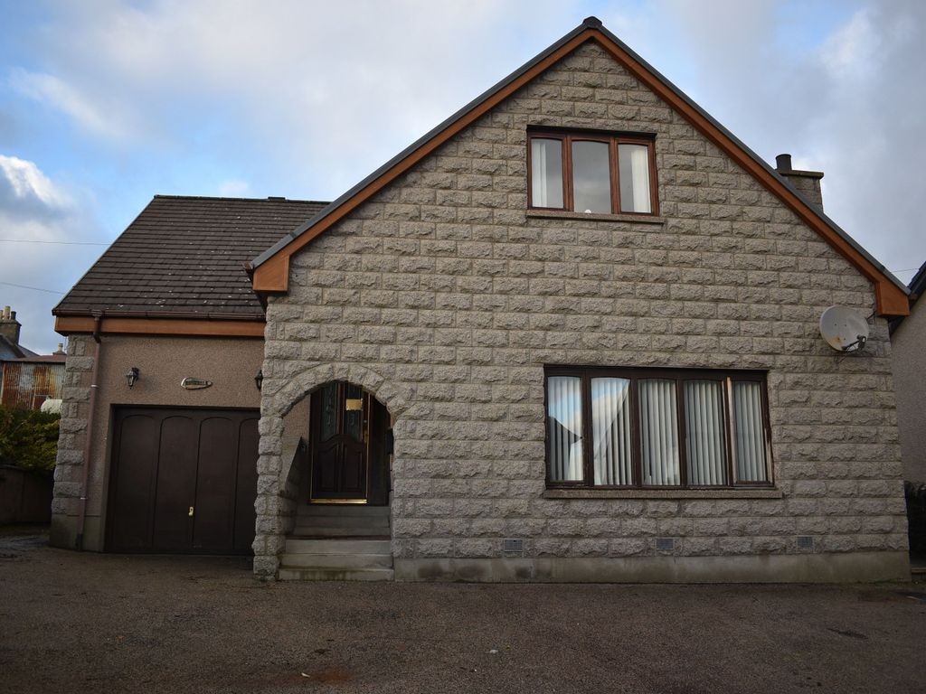 3 bed detached house for sale in South View Terrace, Aberchirder AB54, £135,000