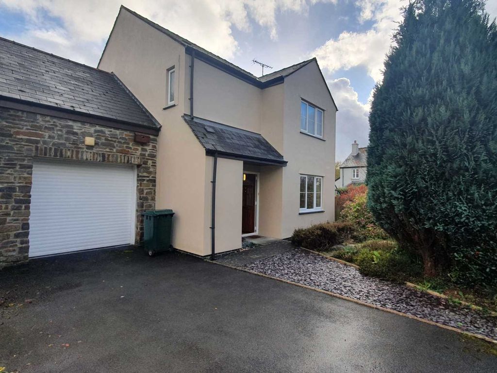 3 bed detached house for sale in Dol Pistyll, Talybont SY24, £305,000