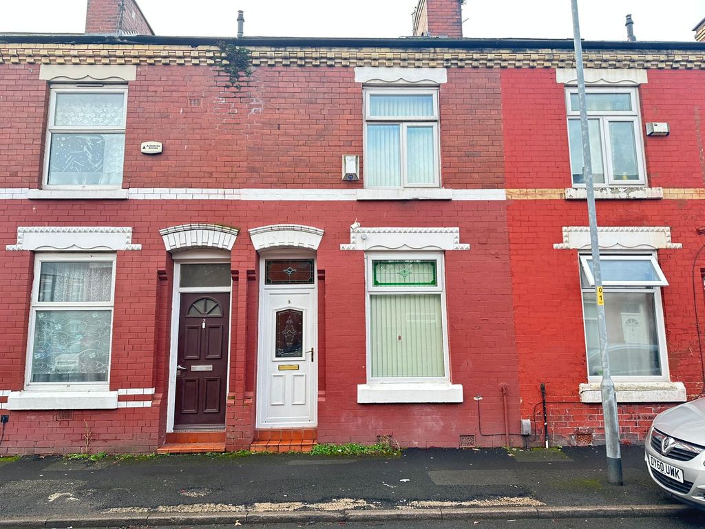 3 bed terraced house to rent in Newport Street, Manchester M14, £1,250 pcm