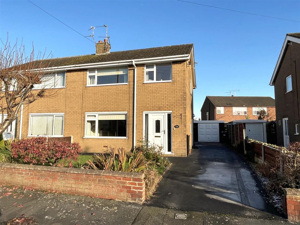 3 bed semi-detached house for sale in Fields Road, Congleton CW12, £260,000