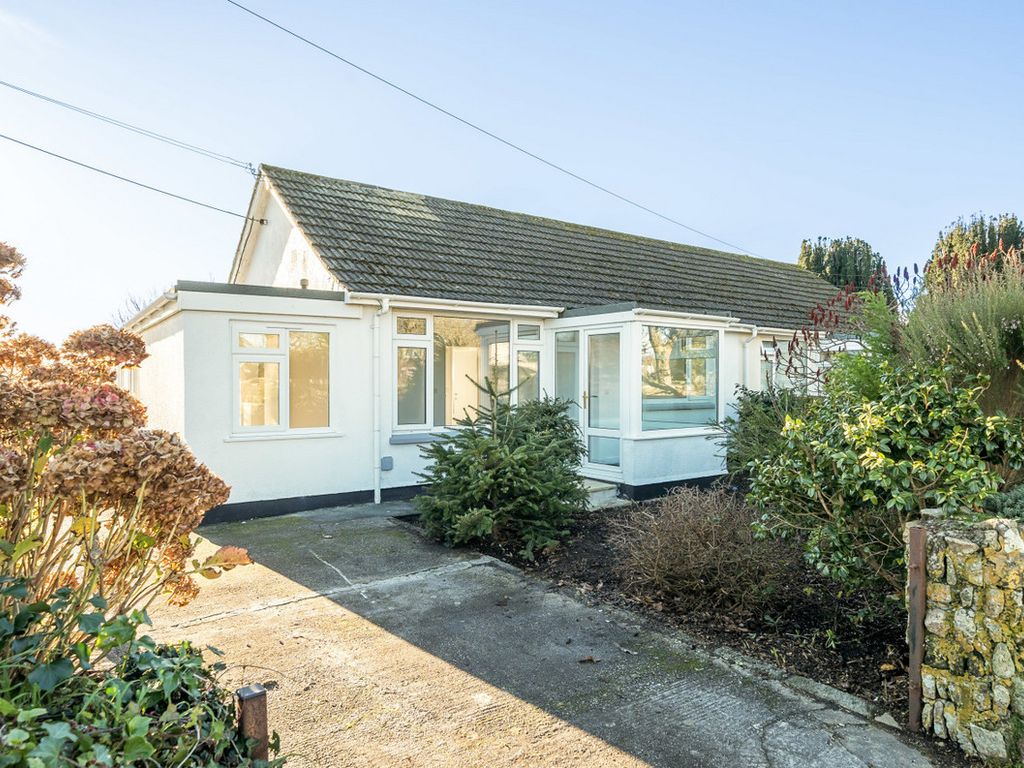 3 bed semi-detached bungalow for sale in Coaches Corner, Helston TR13, £295,000