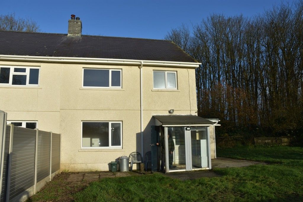 3 bed semi-detached house to rent in Llanwenog, Llanybydder SA40, £850 pcm