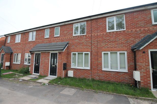 3 bed property to rent in Smallbrook Lane, Leigh WN7, £900 pcm