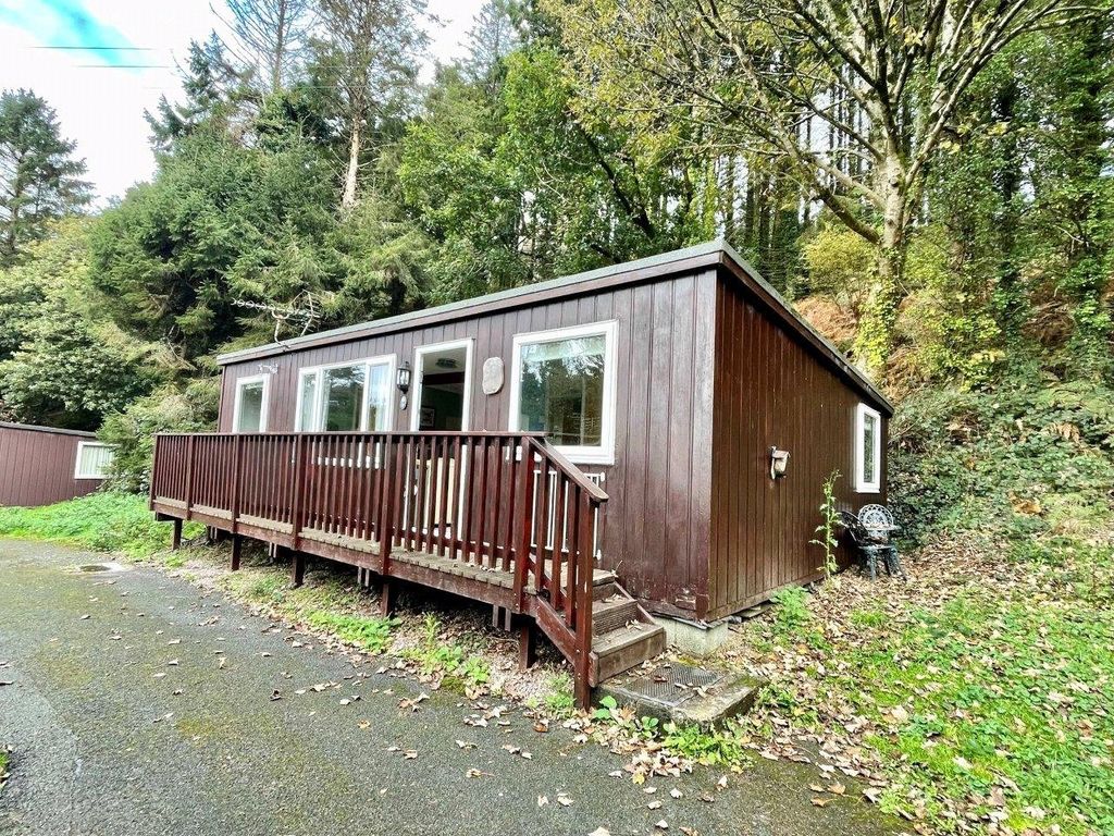 3 bed mobile/park home for sale in Plas Panteidal, Aberdyfi, Gwynedd LL35, £74,500