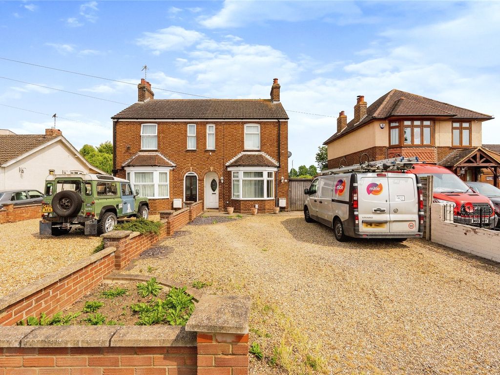 3 bed semi-detached house for sale in Bedford Road, Wootton, Bedford, Bedfordshire MK43, £450,000