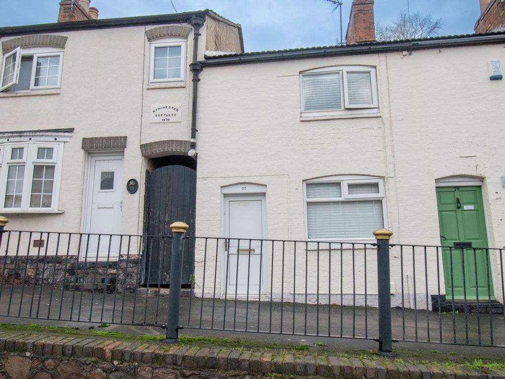 1 bed terraced house for sale in London Road, Oadby, Leicester LE2, £150,000