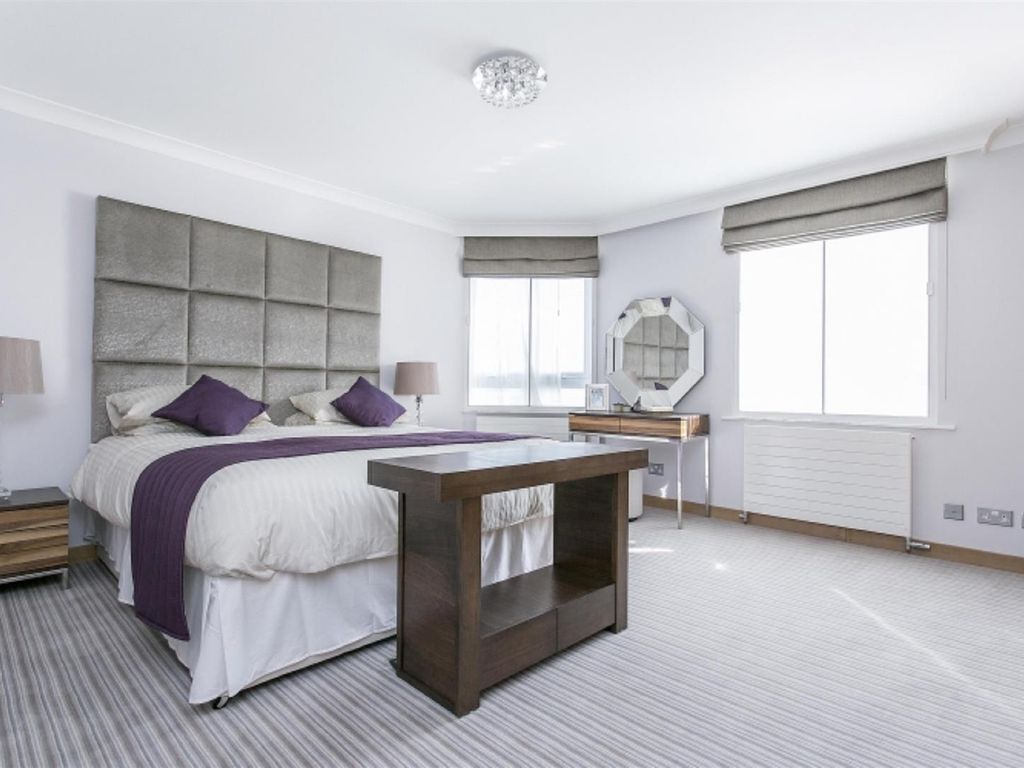 3 bed flat for sale in Hyde Park Towers, 1 Porchester Gate, Hyde Park W2, £2,600,000