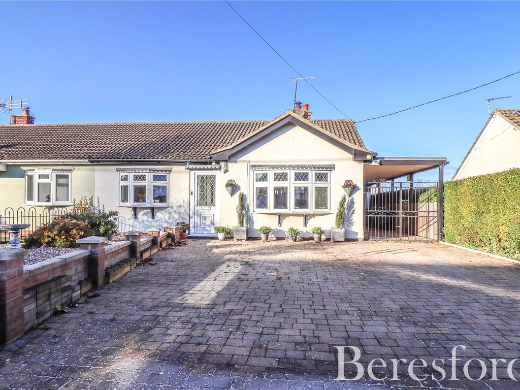 2 bed bungalow for sale in Styles, Little Bardfield CM7, £450,000