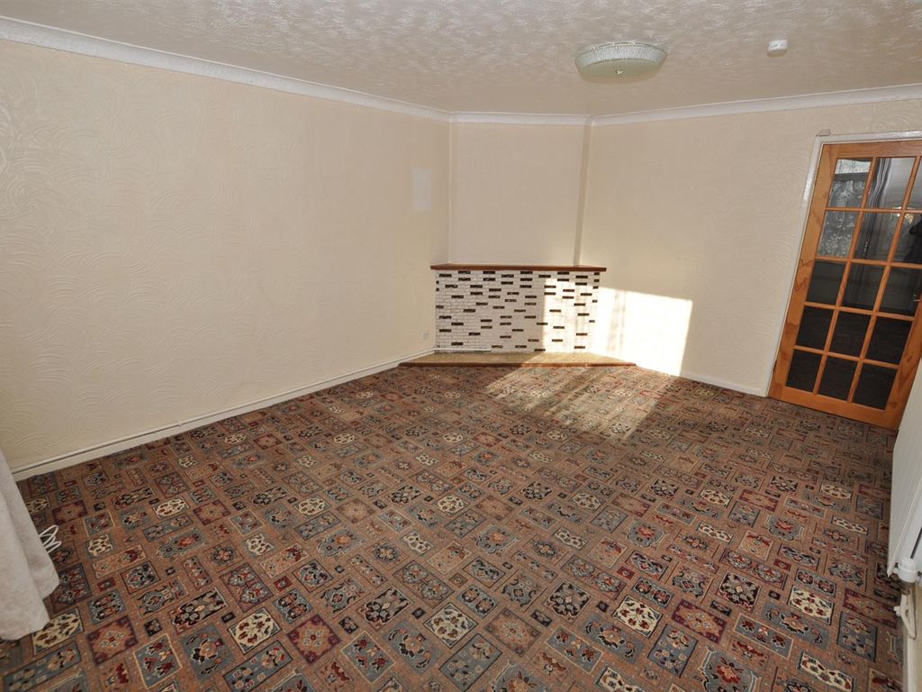 3 bed property for sale in Heol Drindod, Johnstown, Carmarthen SA31, £184,950