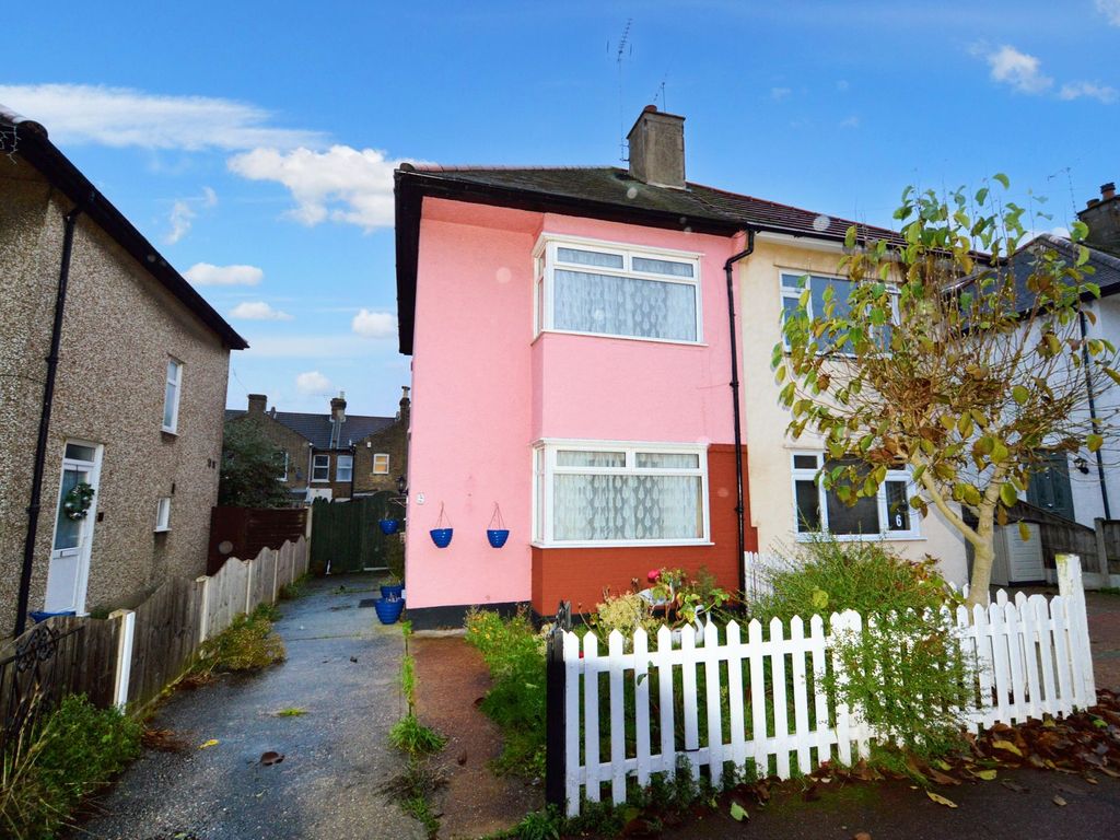 2 bed semi-detached house for sale in Colchester Close, Southend-On-Sea SS2, £275,000