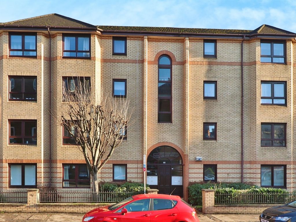 1 bed flat for sale in Armadale Street, Dennistoun, Glasgow G31, £95,000
