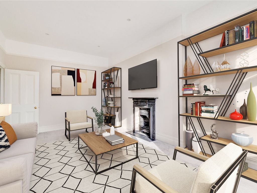 3 bed flat for sale in Bishops Mansions, Bishops Park Road SW6, £875,000