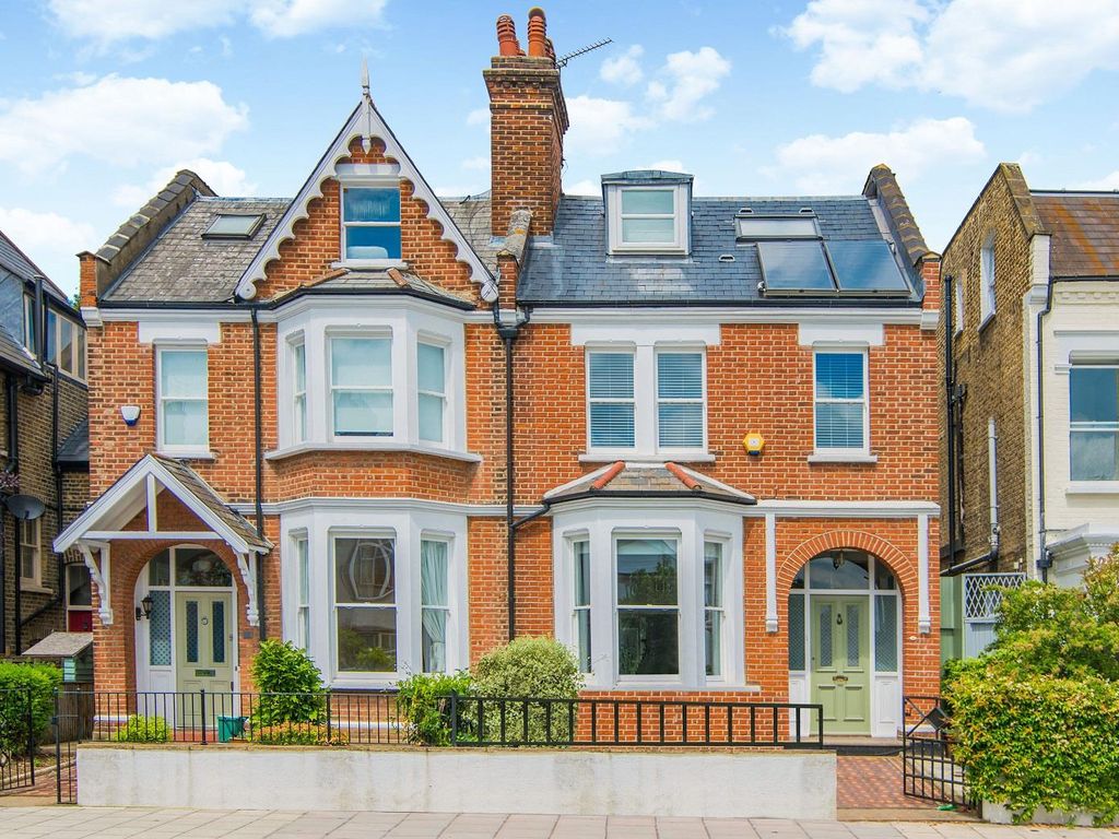 5 bed semi-detached house to rent in Stile Hall Gardens, Chiswick, London, UK W4, £6,000 pcm