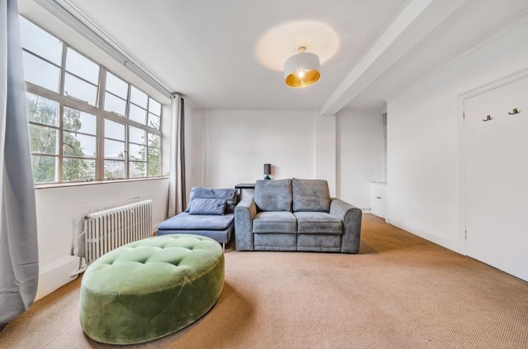 2 bed flat to rent in Ladbroke Grove, London W11, £2,000 pcm