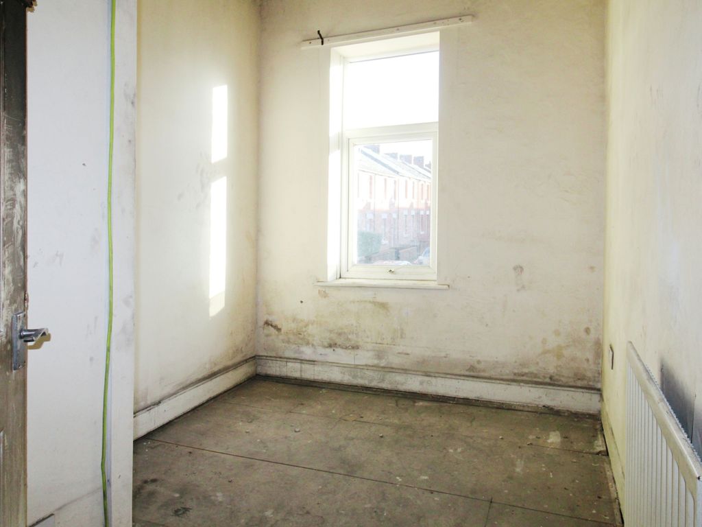 2 bed flat for sale in Warkworth Street, Lemington, Newcastle Upon Tyne NE15, £35,000