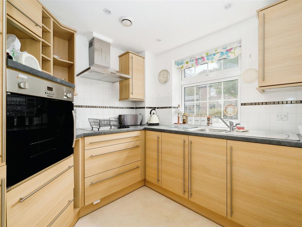 1 bed flat for sale in Weighbridge Court, 301 High Street, Chipping Ongar, Essex CM5, £279,999