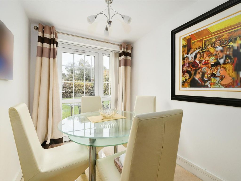 1 bed flat for sale in Weighbridge Court, 301 High Street, Chipping Ongar, Essex CM5, £279,999